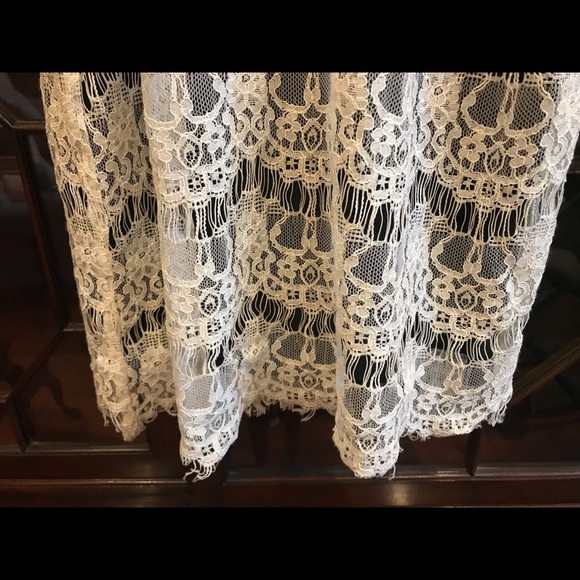 NWT Lace and Satin Astr sleeveless Dress - Picture 6 of 12